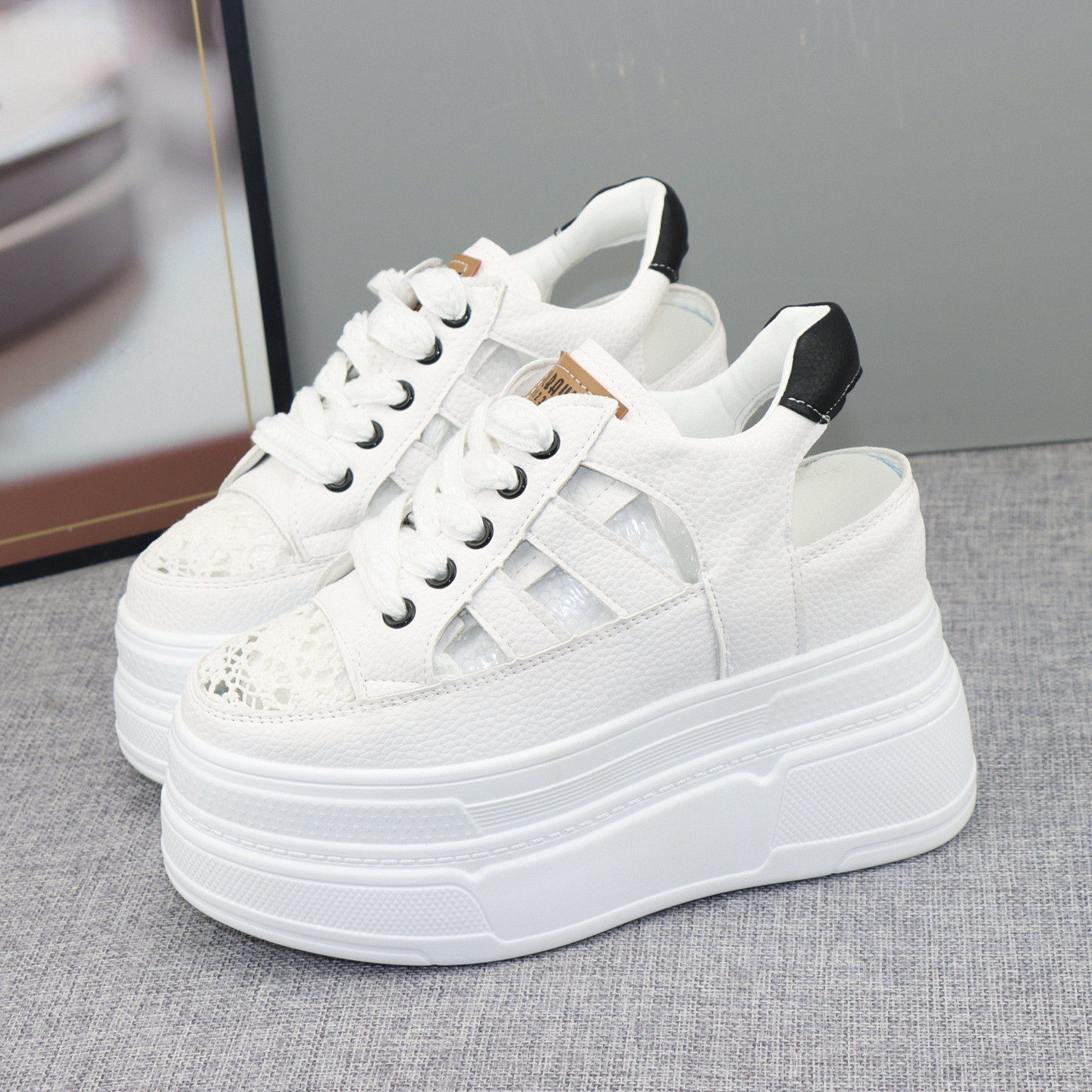 Women'S Fashion Petite - รองเท้าสีขาวระบายอากาศสำหรับผู้หญิง ส้นซ่อน 12 ซม. ป้องกันการลื่น พื้นหนา