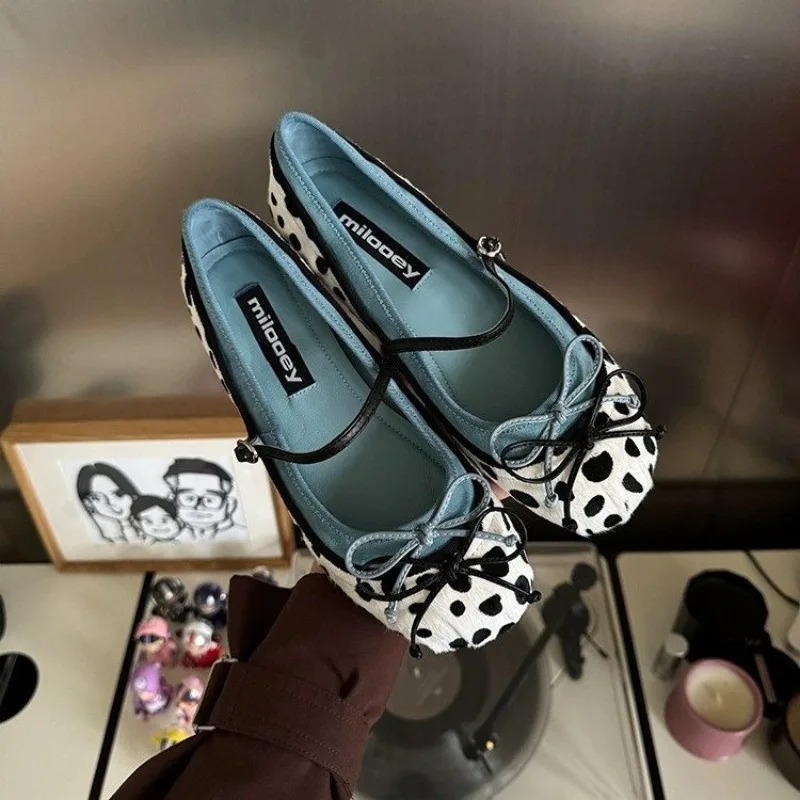 Women Fashion Heels - รองเท้าบัลเล่ต์ทรงกลมพื้นเรียบแบบฝรั่งเศสปี 2026 แฟชั่นสายรัดแบบชิ้นเดียว รองเท้าเจนอเนกประสงค์สำหรับผู้หญิง