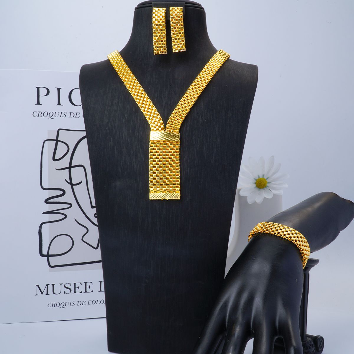 Women Fashion Uk - ชุดเครื่องประดับทองชุบ 24K แบบใหม่จากสหราชอาณาจักร สร้อยคอ ต่างหู กำไลข้อมือ