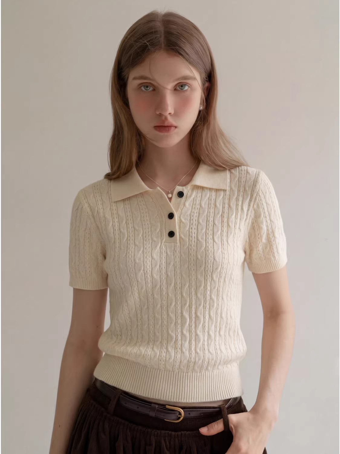 เสื้อโปโลถักลายเกลียวสไตล์ลำลอ - Women Fashion Style บทวิจารณ์และราคา