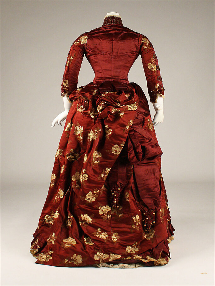ชุดเดรสสไตล์วิคตอเรียนสีแดงยุค - Women'S Fashion Victorian Era บทวิจารณ์และราคา