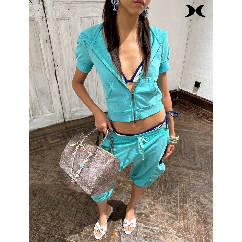 เสื้อฮู้ดซิปแขนสั้นสไตล์สาวสปอ - Women Fashion Style บทวิจารณ์และราคา